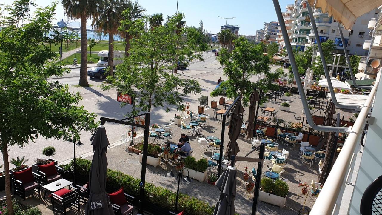 Haris Hotel Vlorë エクステリア 写真